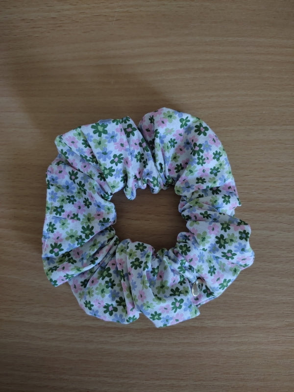 Chouchou Lupin confectionné dans des chutesde tissu revalorisées