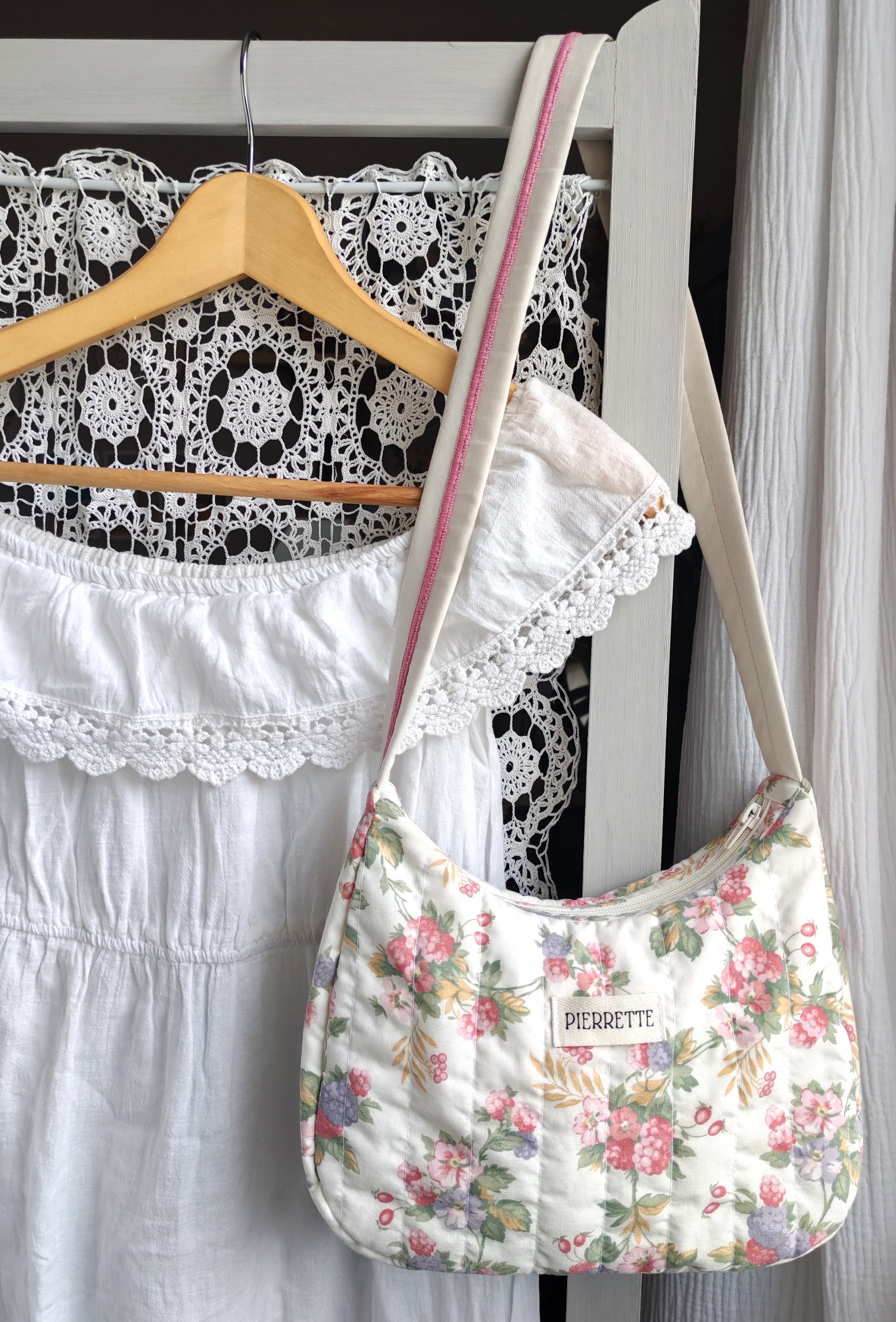 Sac Pivoine – Baies rouges