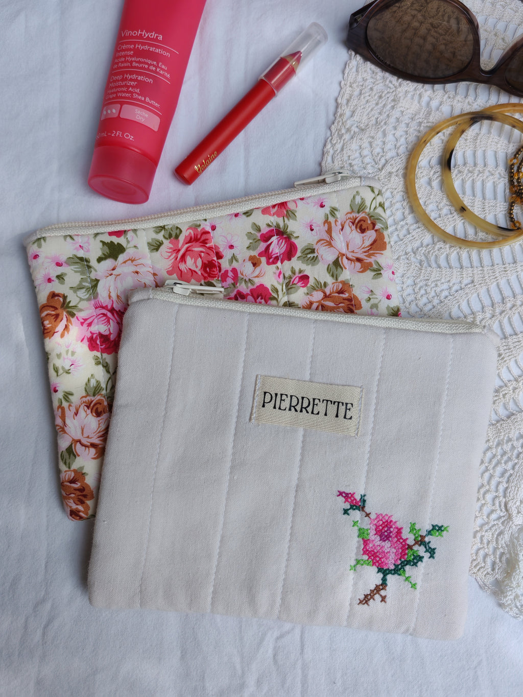 Mini Pochette Nigelle – Fleurs brodées