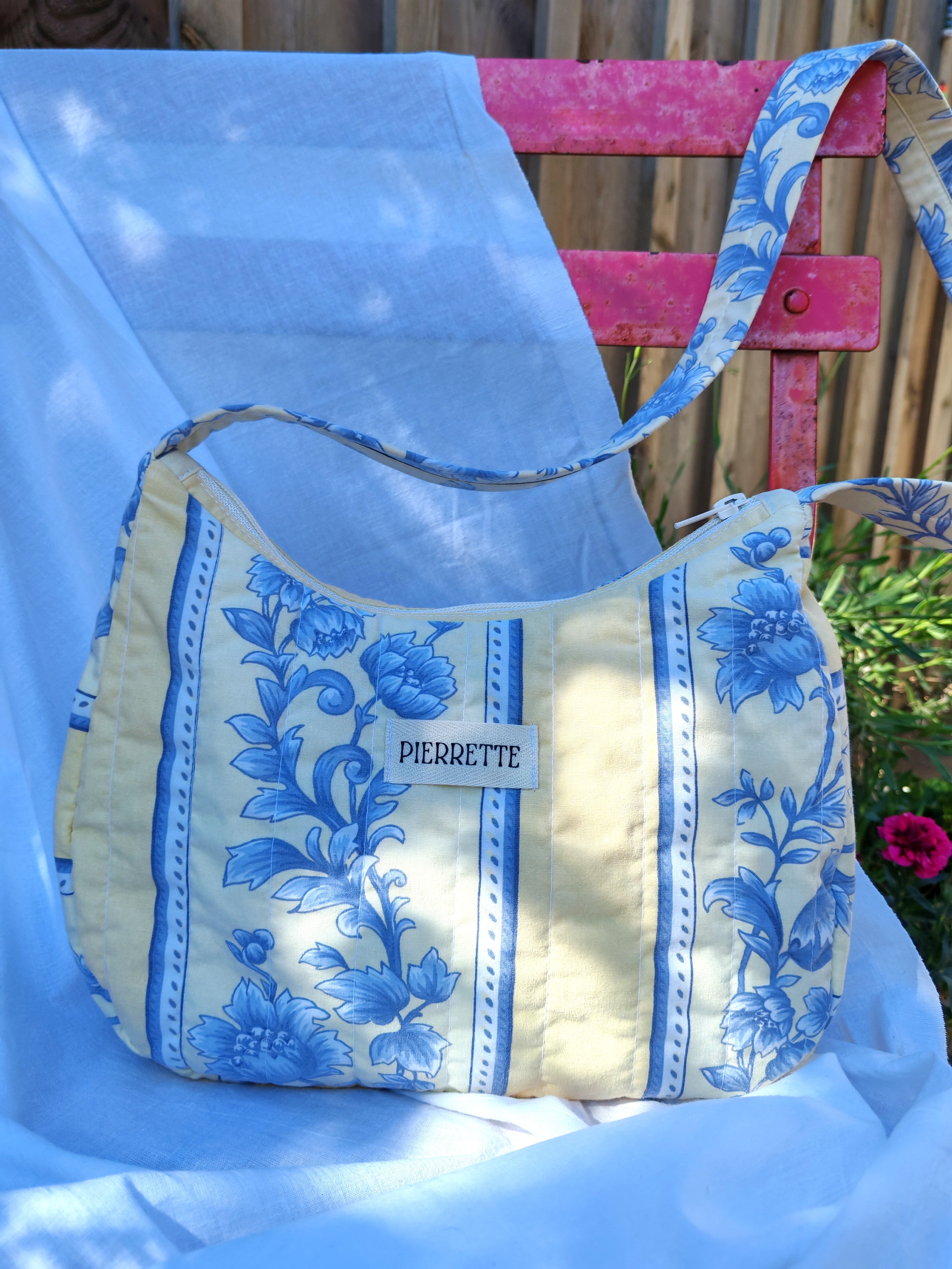 Sac Pivoine – Provençal jaune fleurs bleues