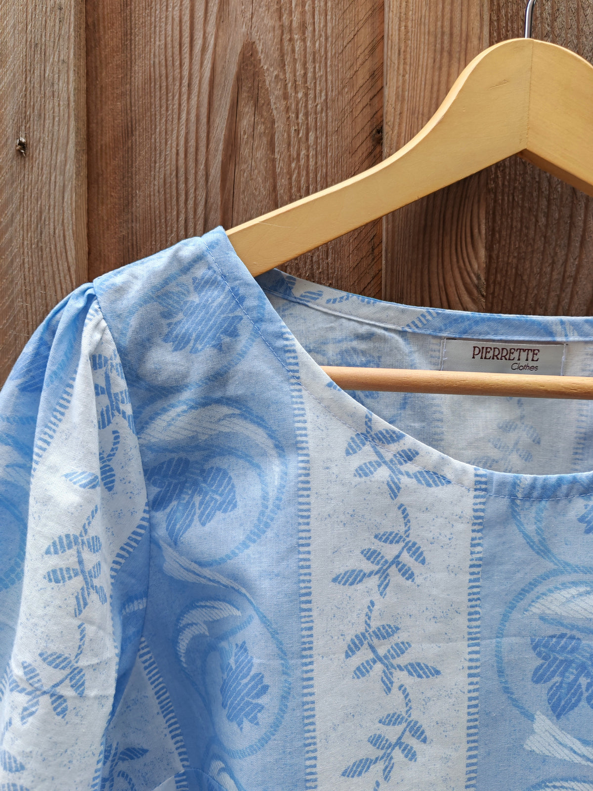 Blouse Cyclamen – Feuillage bleu et rayures