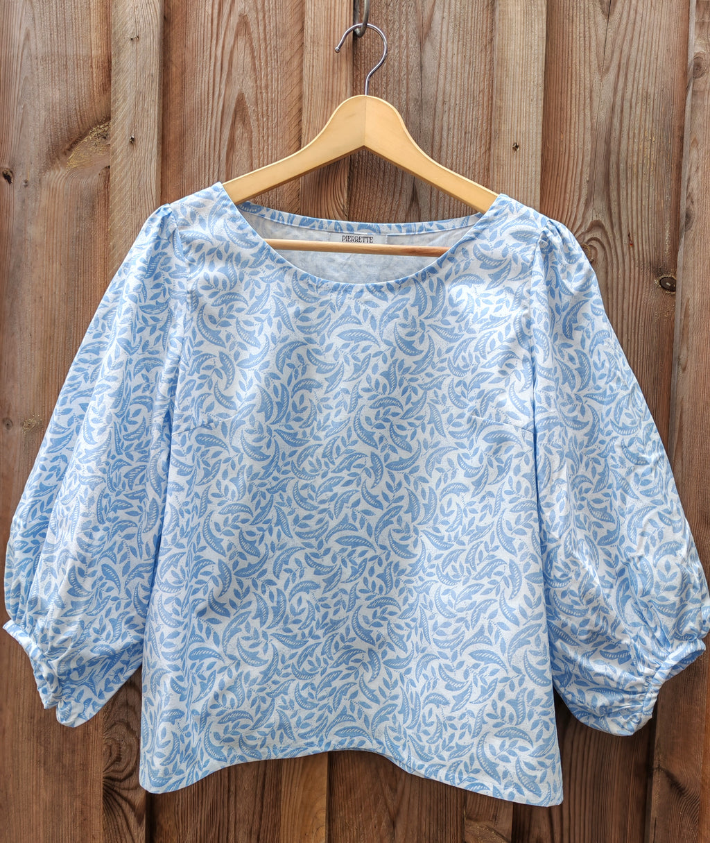 Blouse Cyclamen – Feuillage bleu
