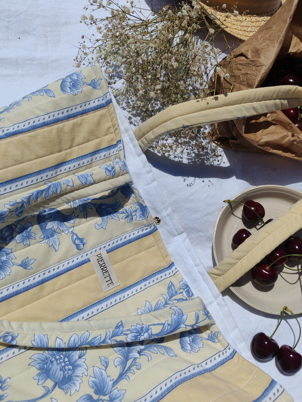 Cabas Coquelicot – Provençal jaune fleurs bleues