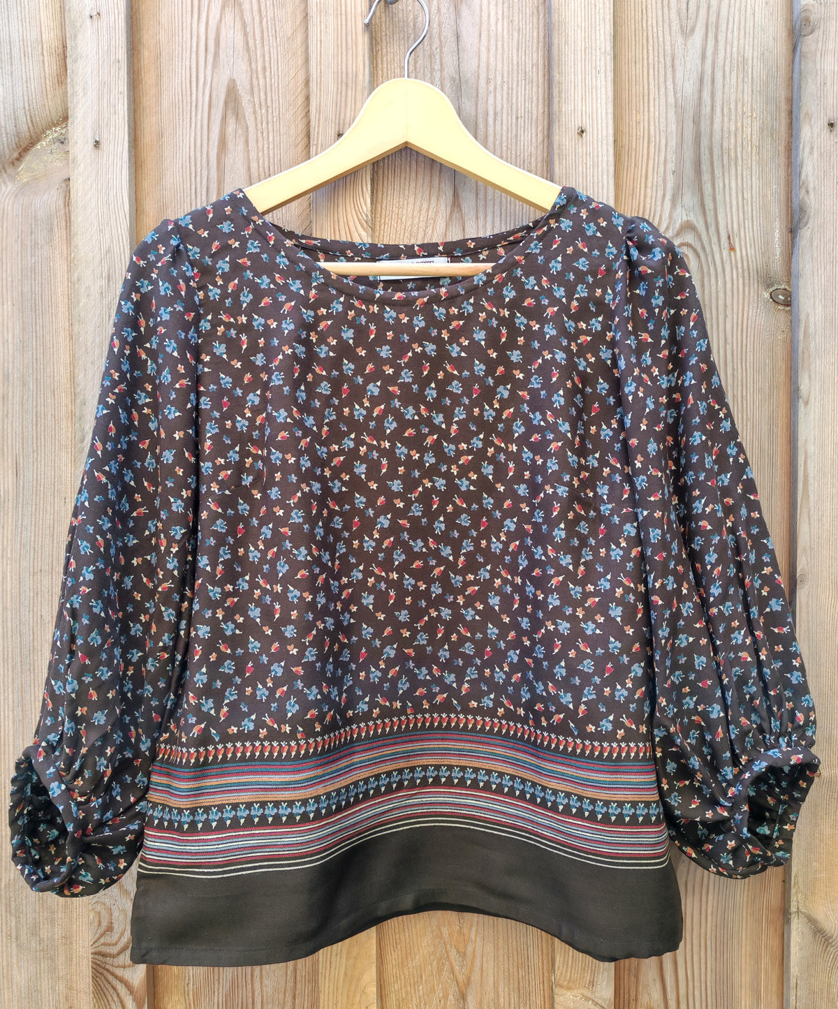 Blouse Cyclamen – Marron petites fleurs