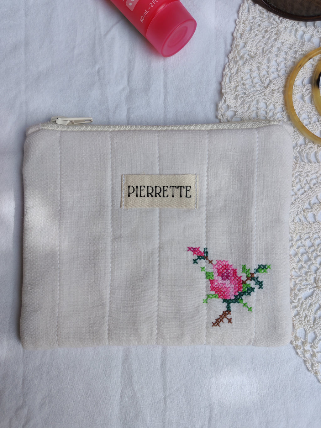Mini Pochette Nigelle – Fleurs brodées