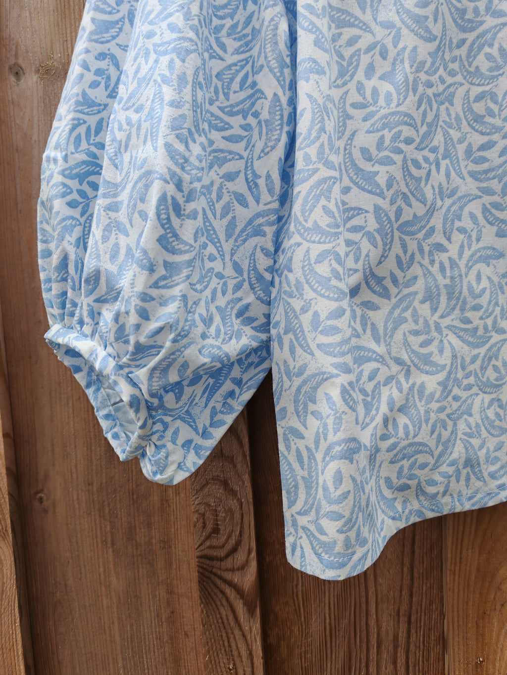 Blouse Cyclamen – Feuillage bleu